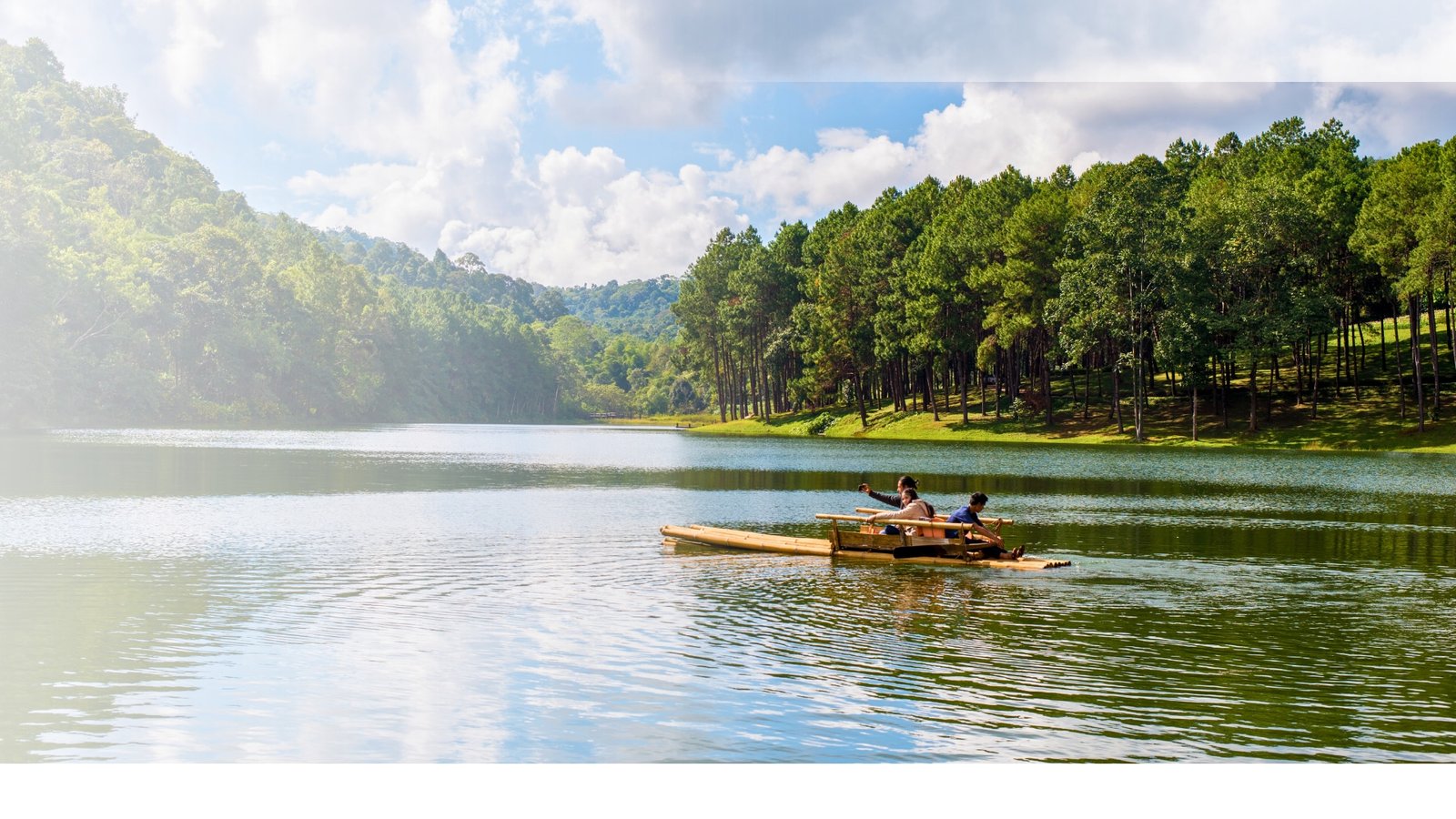 Sharp Island Lodge at Lake Bunyonyi
